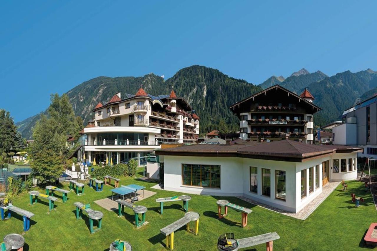 Strass - Sport & Spa Hotel Mayrhofen Exterior photo